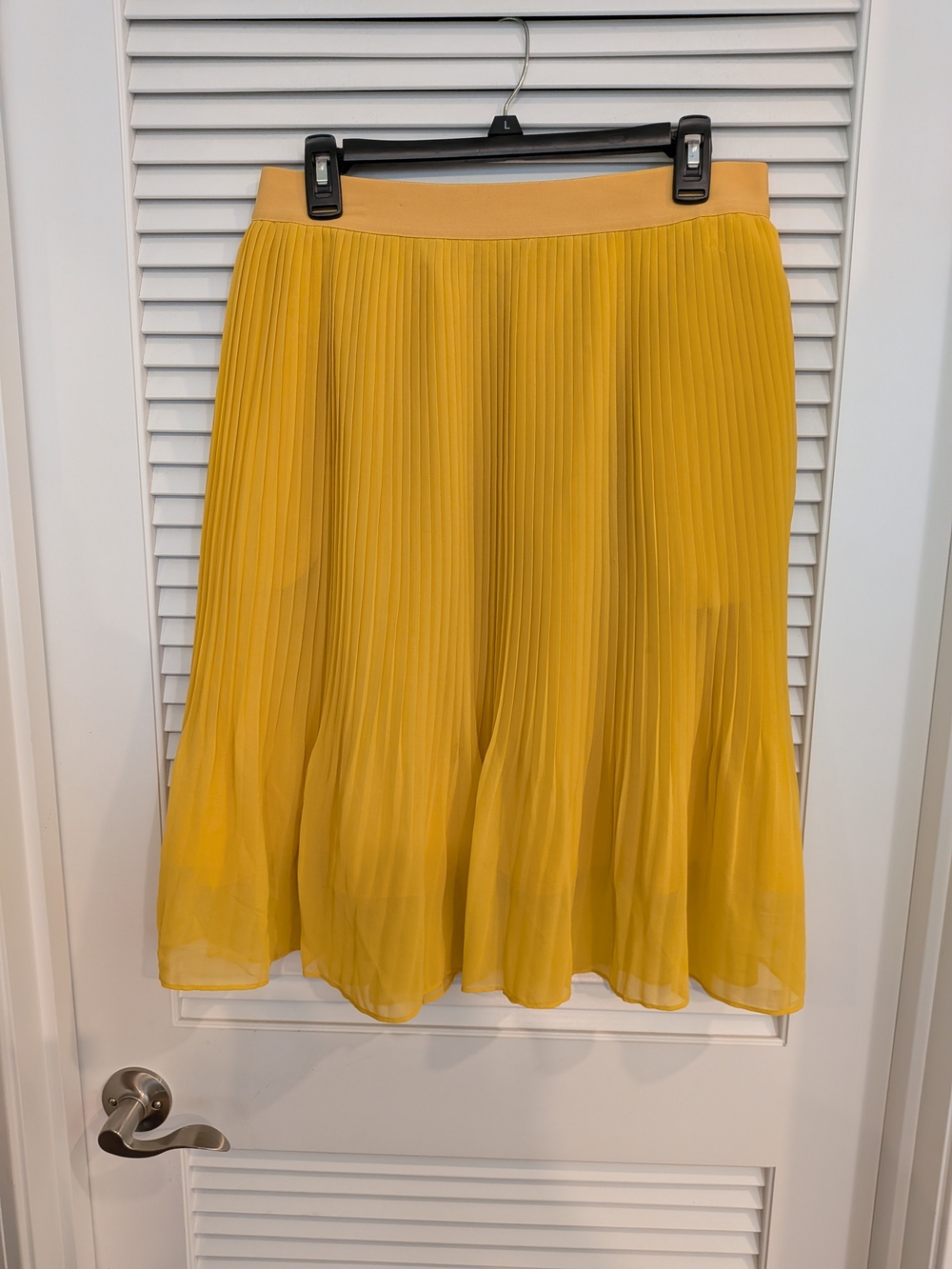 A New Day NoPleated Yellow Women’s Skirt Size M